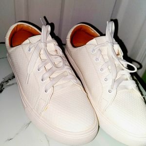 H&M Women's Off White Snakeskin Sneakers.